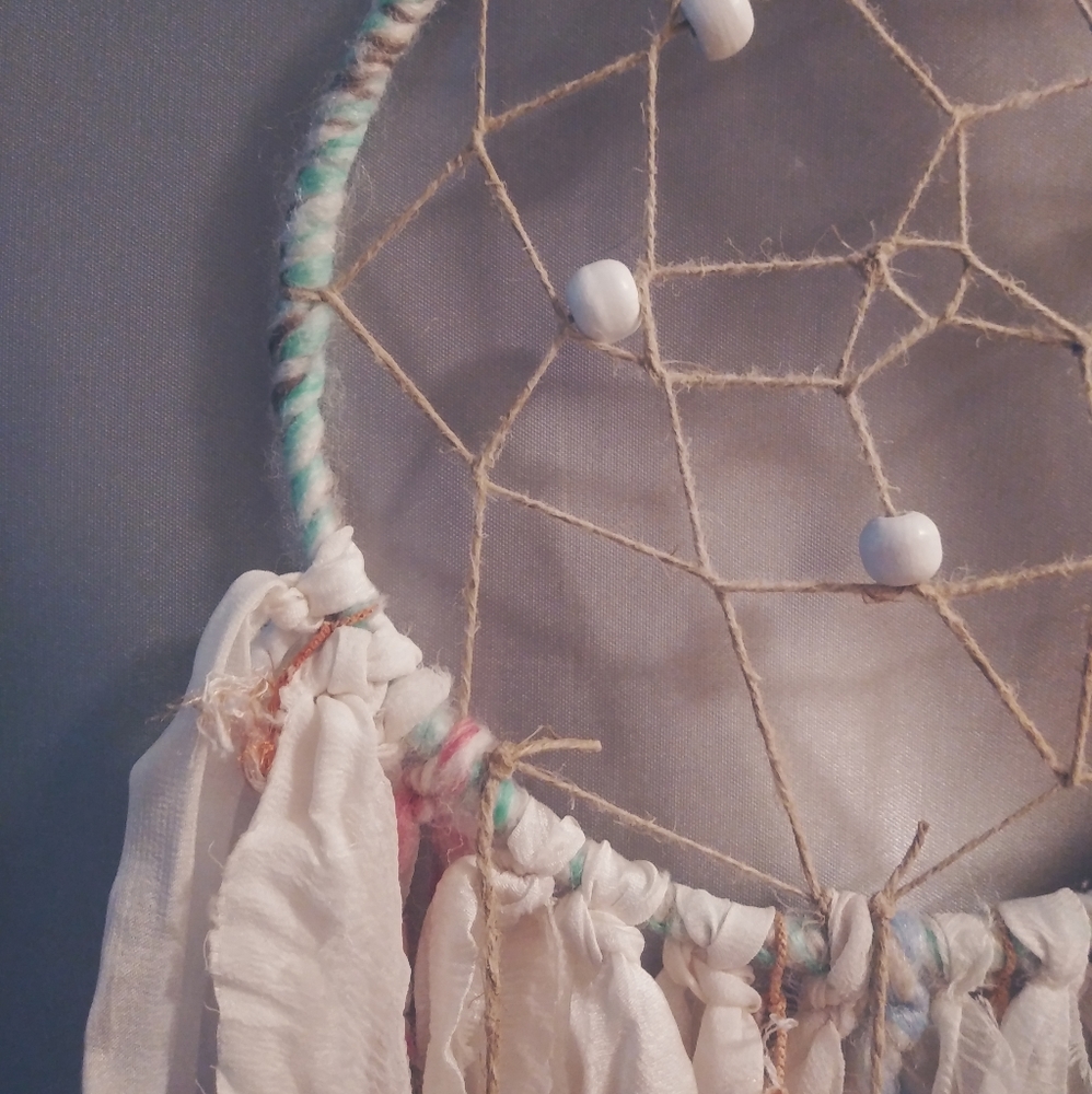 Handmade Dreamcatcher 🕊
